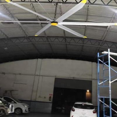 अच्छी कीमत ऊर्जा की बचत 5.0m 16FT HVLS छत पंखे मुफ्त रखरखाव और बेहतर वेंटिलेशन के लिए ऑनलाइन
